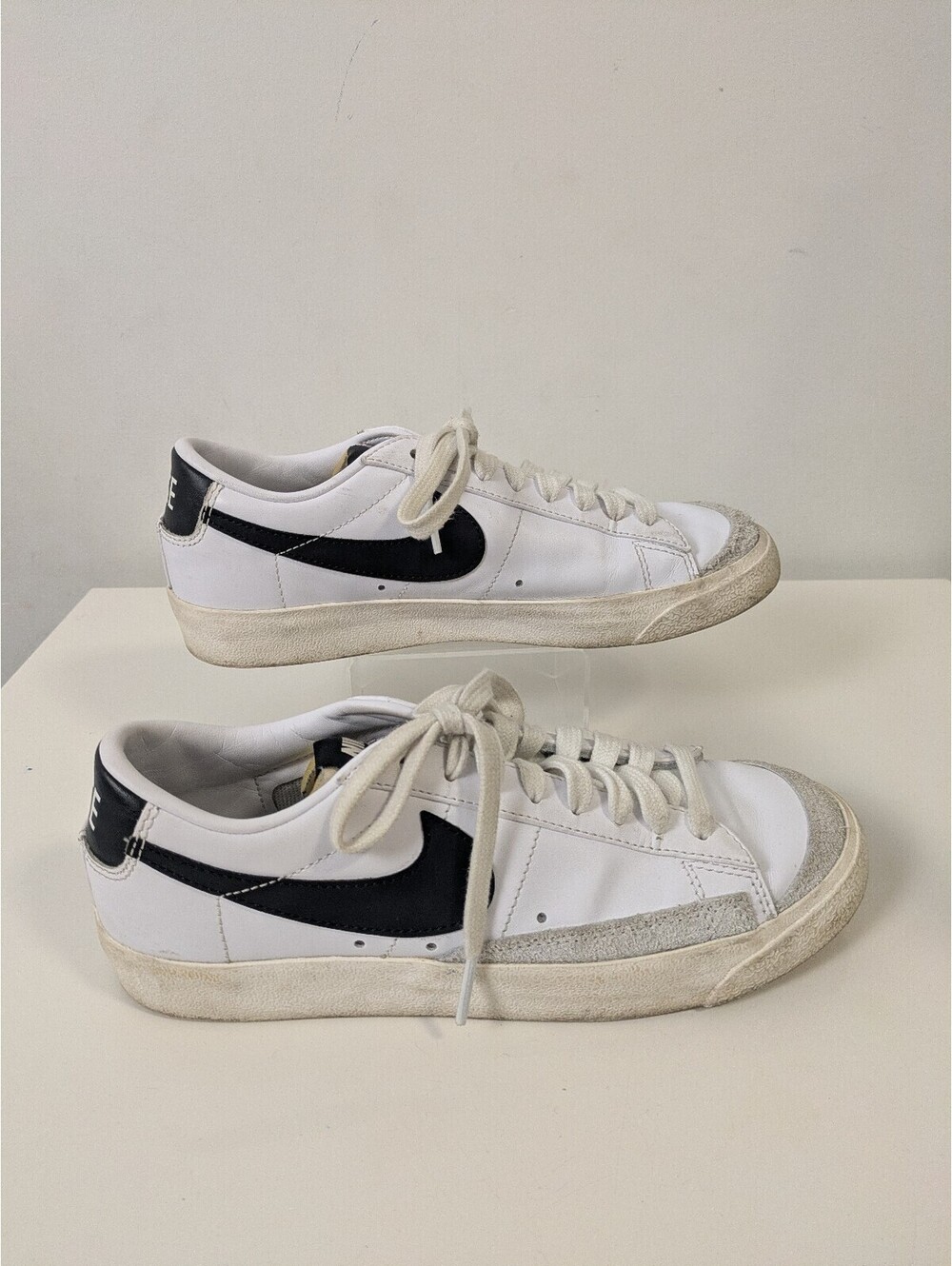 Nike Blazer Low '77 Vintage White Black Leather Sneakers DC4769-102 Womens 7.5